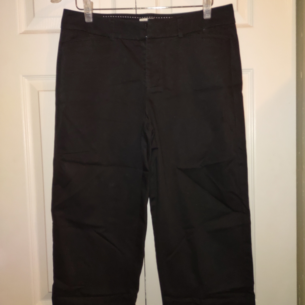 Dockers Women's Black Capris